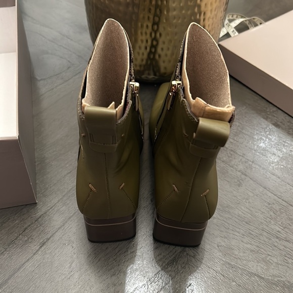 Franco Sarto Waxton Bootie - Picture 7 of 11